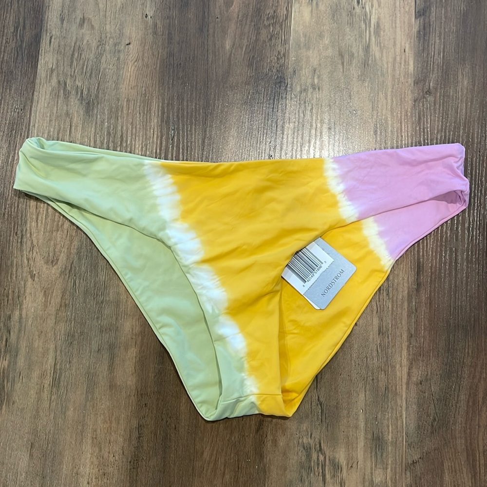 L Space Sandy Bottom